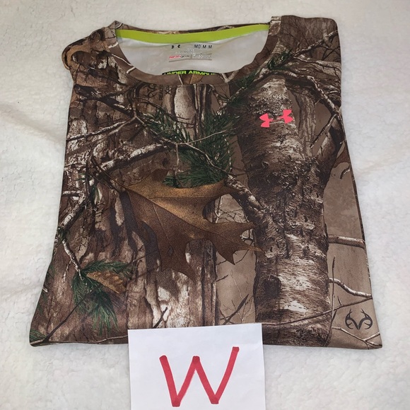 UNDER ARMOUR WOMENS SCENT CONTROL EVO HG Long Sleeve Camo Shirt. Sz Med - Picture 9 of 9